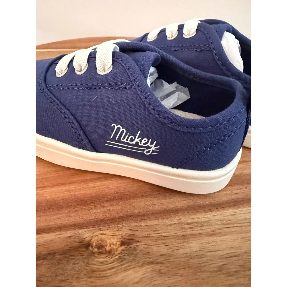 Kids Old Navy x Disney Size 6 Baby Blue Mickey Mouse Sneakers Shoes New